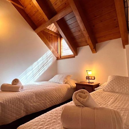 Apartament La Noguera - L'Amfitriona Rialp Exterior photo
