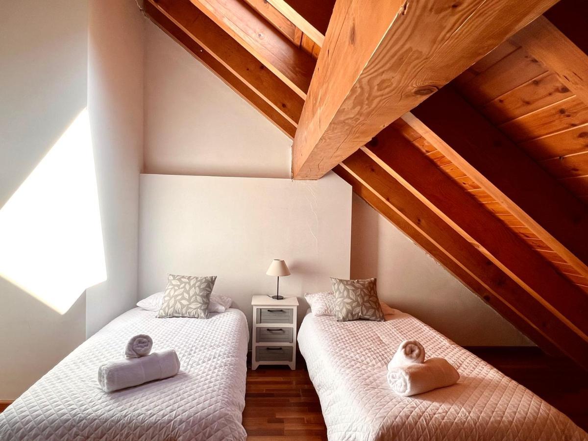 Apartament La Noguera - L'Amfitriona Rialp Exterior photo